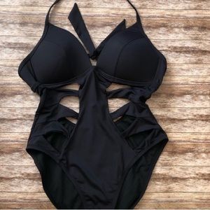 Kenneth Cole New York One Piece Swim Suit Women's Large